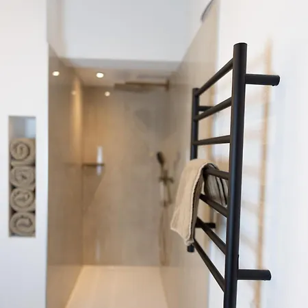 Aemilia-paulina Apartment