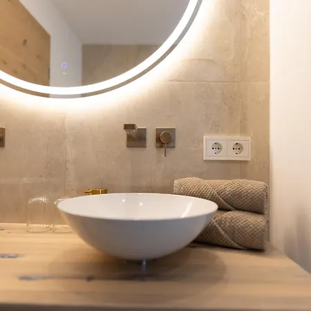 Aemilia-paulina * 텔페스임스투바이